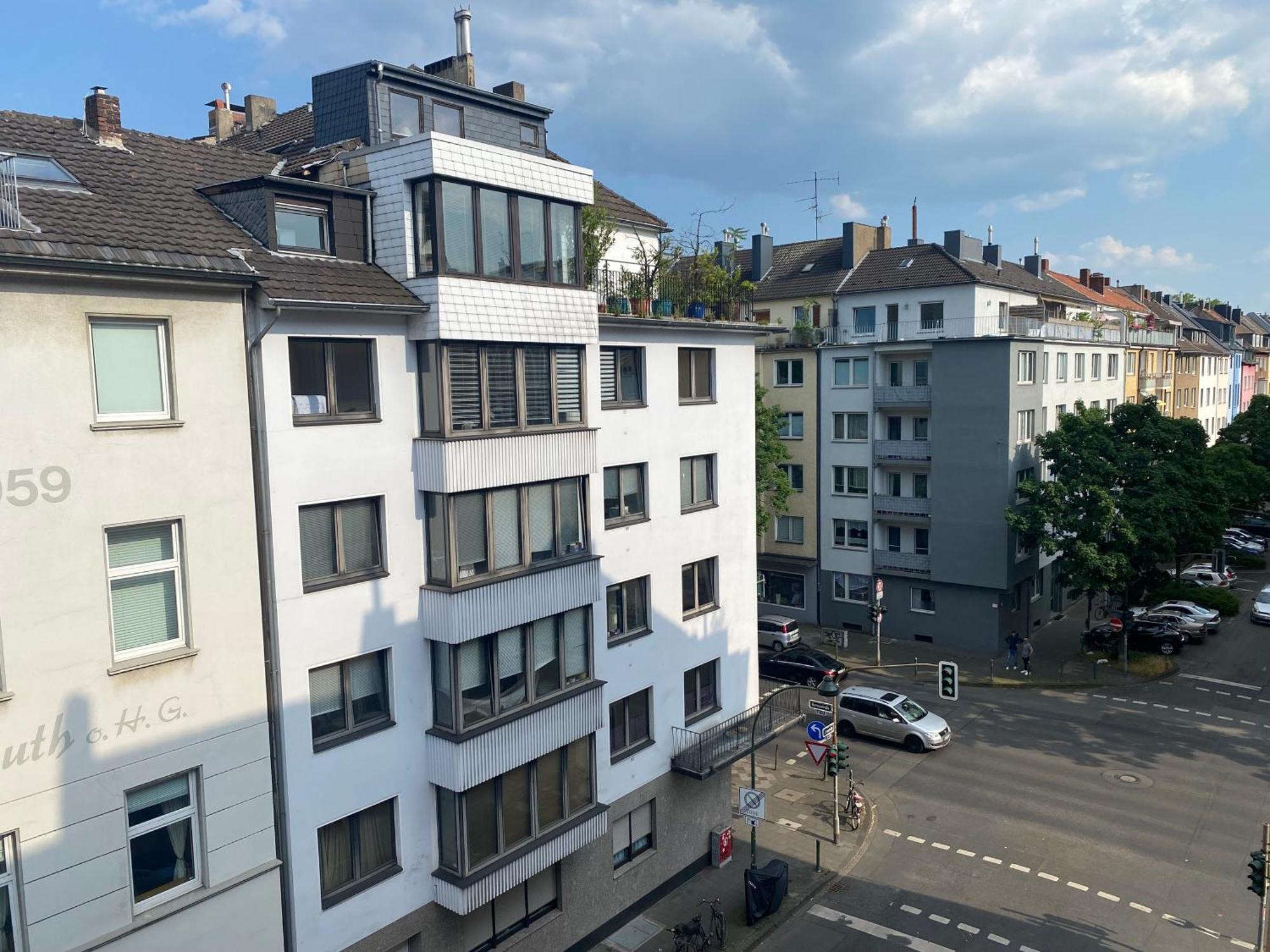 Hotel Petite Koenigsallee Self Check-In Düsseldorf Exterior foto